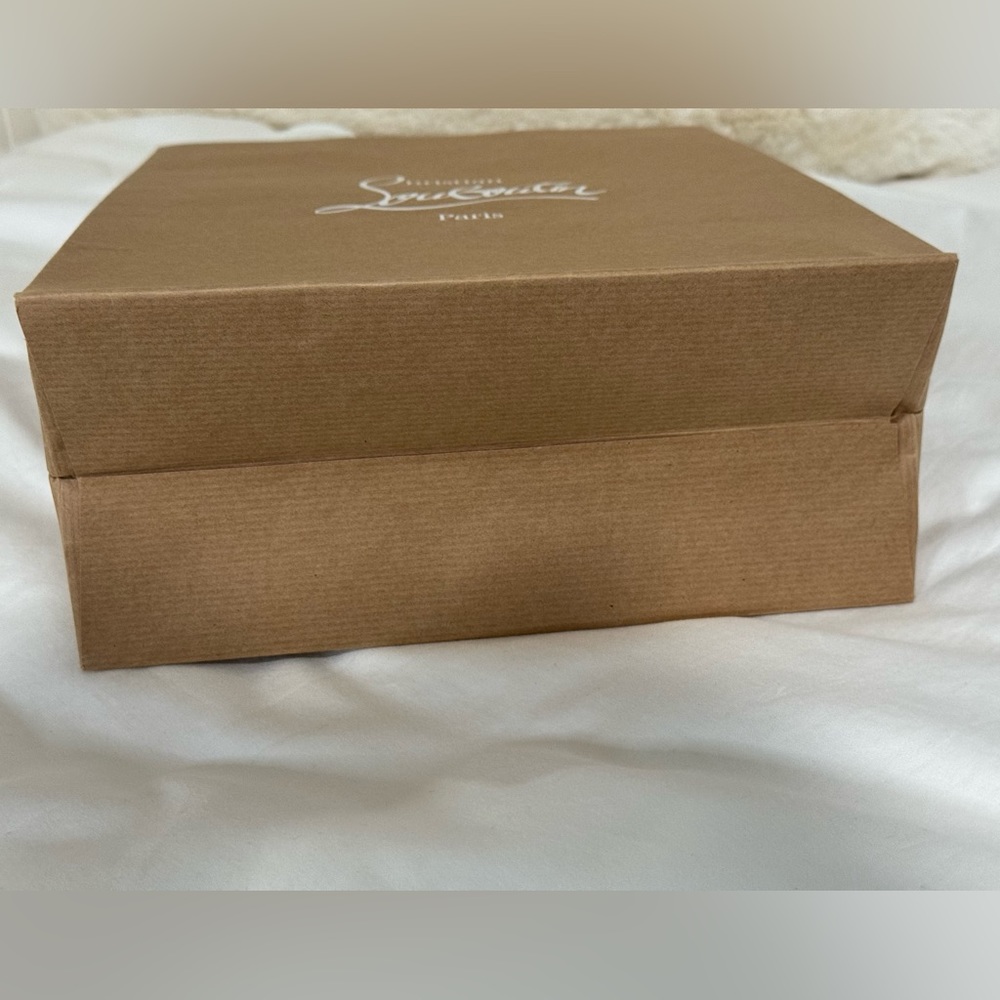 Empty Louboutin Shopping/Gift Bag - Picture 5 of 5